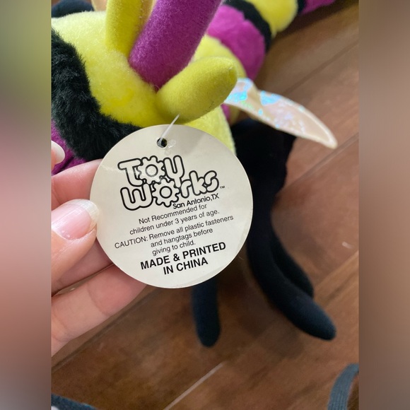 Toy Works Mosquito Plush stuffed Yellow Purple insect 21” - Picture 9 of 9